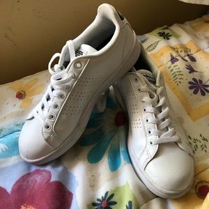 White Adidas Cloudfoam Advantage Sneaker